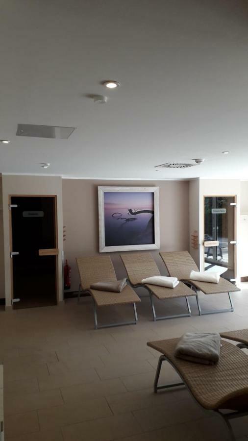 3 Zimmer Ferienwohnung Haus Meeresblick Mit Meerblick A005 Mit Suedterrasse Und Strandkorb Baabe Esterno foto
